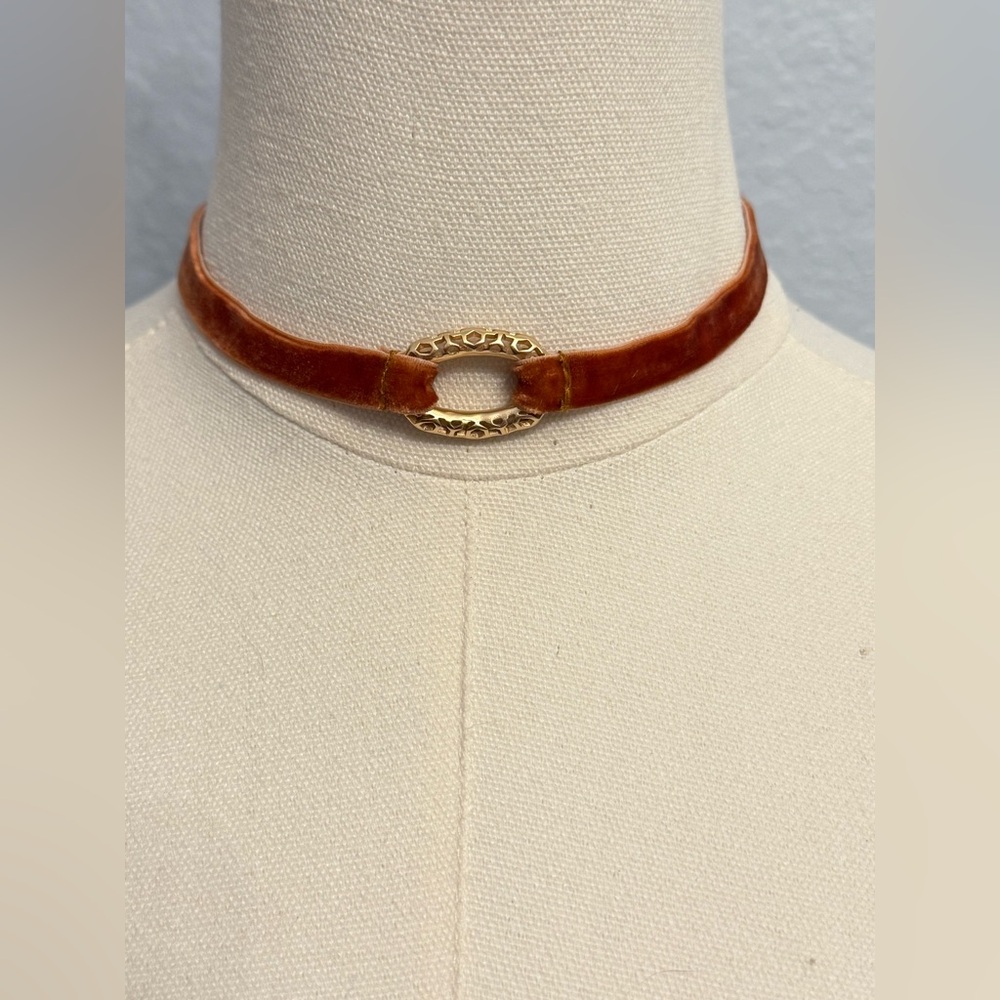 🩵KENDRA SCOTT ROSEGOLD PROTOTYPE CHOCKER🩵